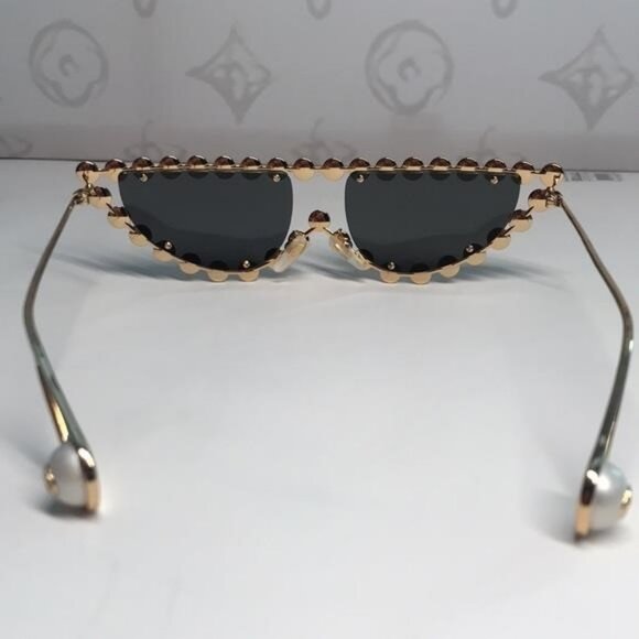New Authentic Stylish Gold and Black Sunglasses GG0364S 002 - Picture 9 of 11